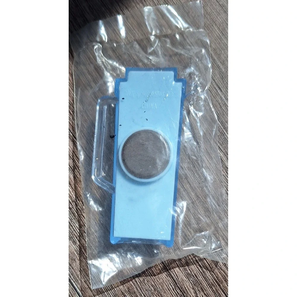 Vtg‎ Tupperware Refrigerator Magnet Clear Blue Pitcher